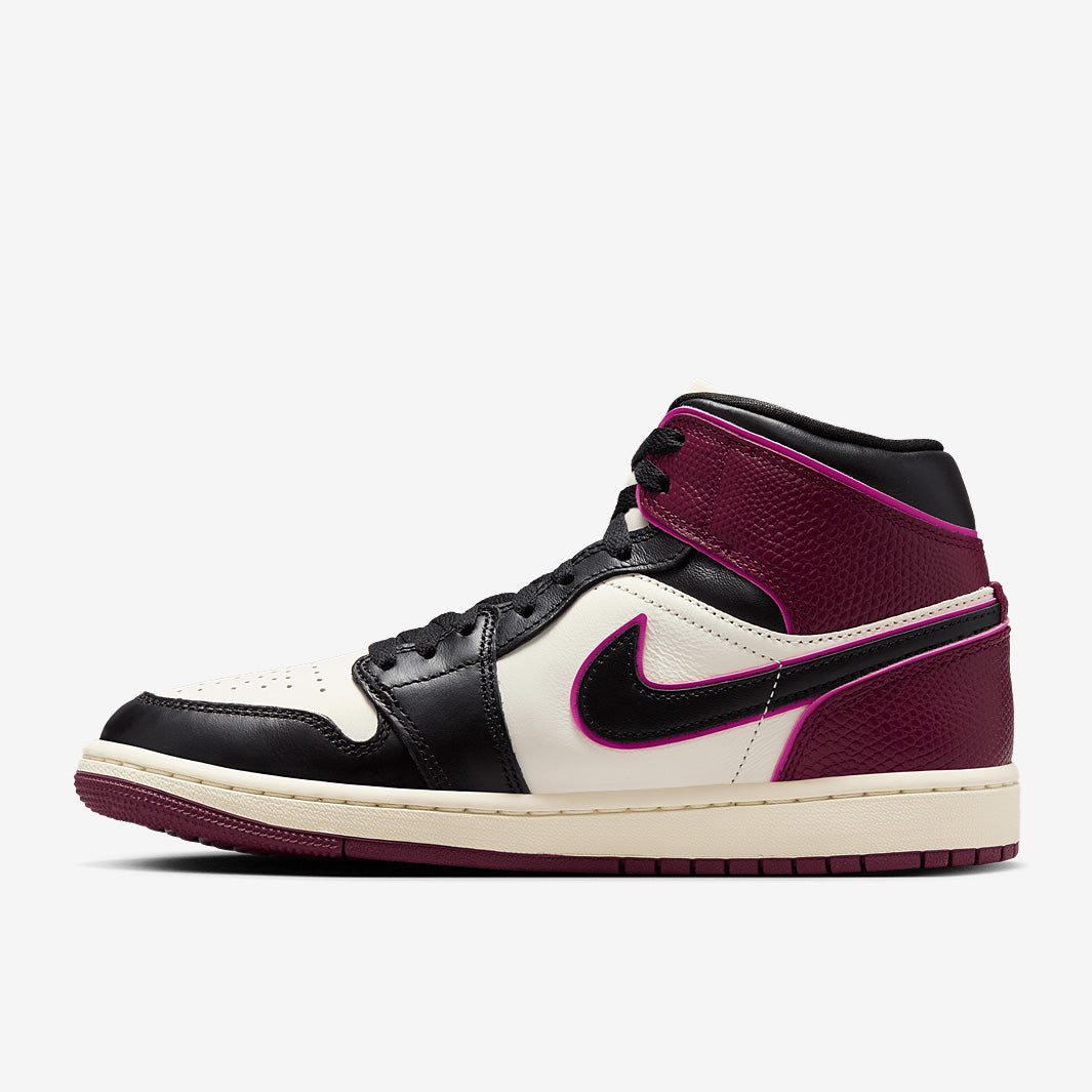 Womens Air Jordan 1 Mid SE