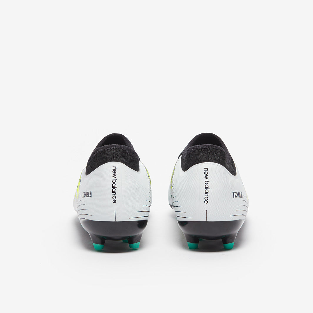 New Balance Tekela V4+ Magique FG