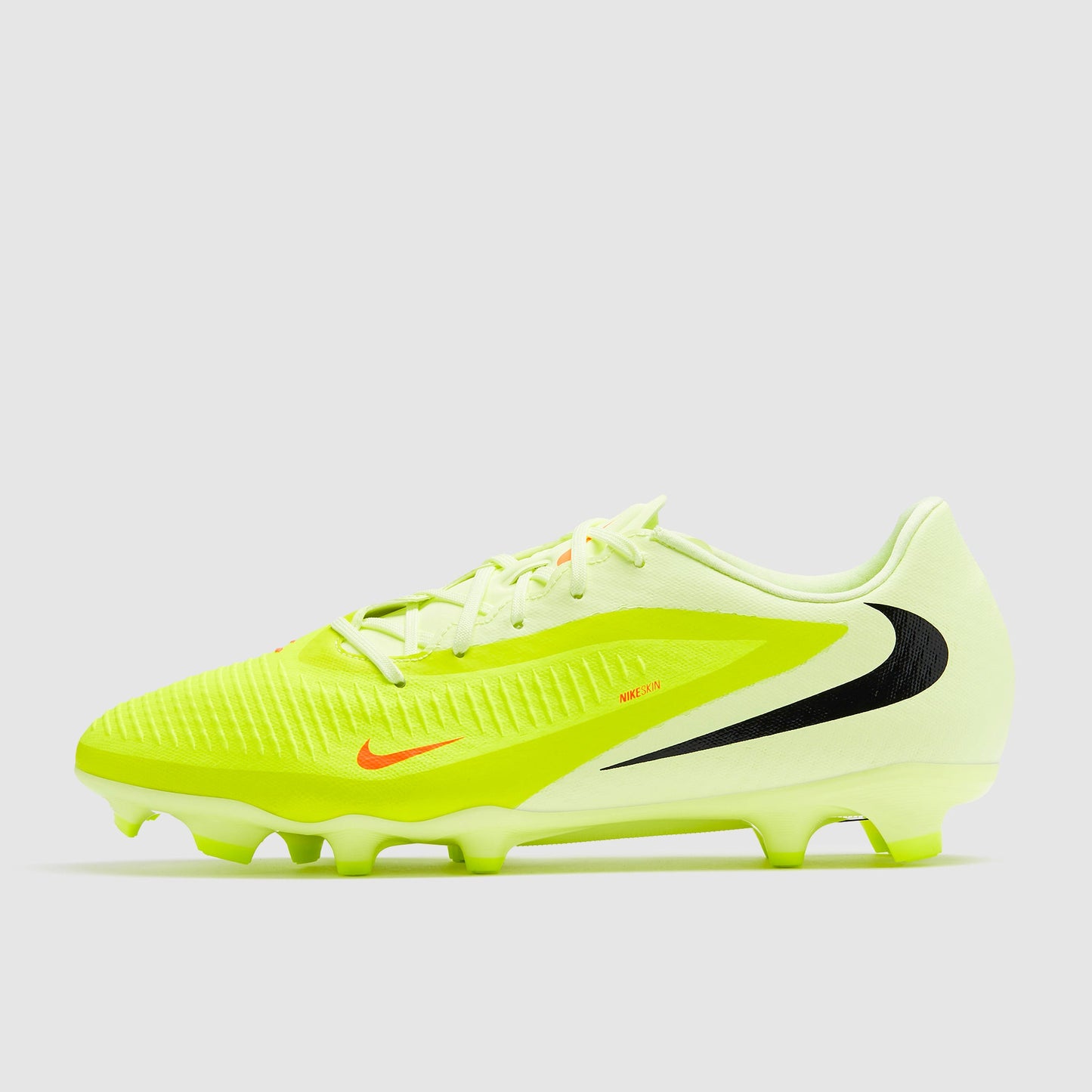 Nike Phantom 6 Academy Low FG/MG