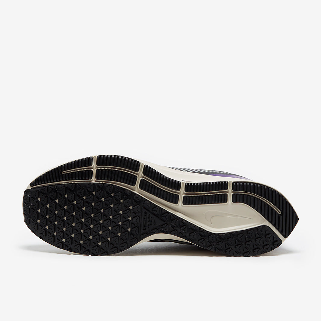 Nike Womens Pegasus 36 Shield -  Black/Silver-Desert Sand