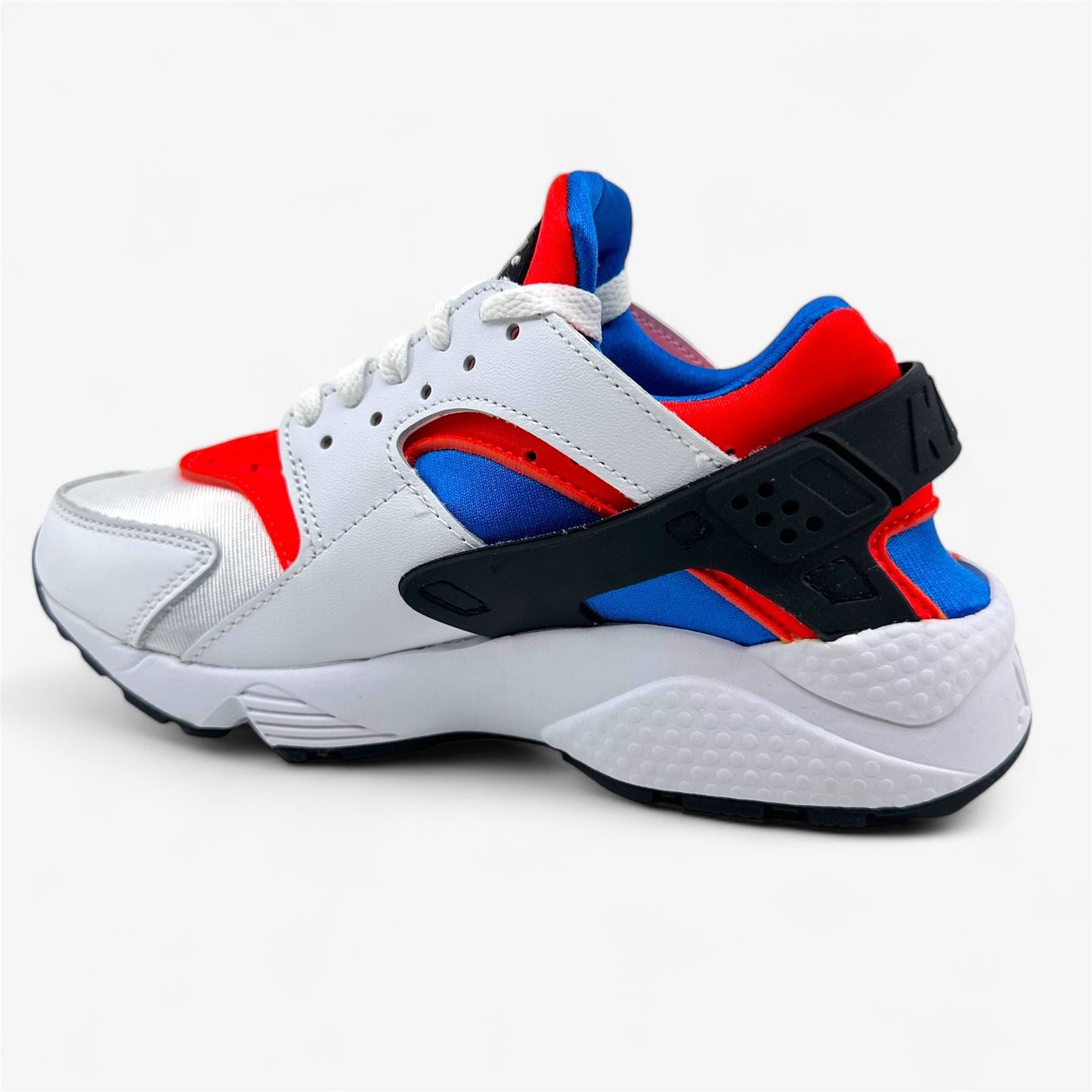 Nike Air Huarache White Black Bright Crimson Womens Size 6 Athletic Sneaker