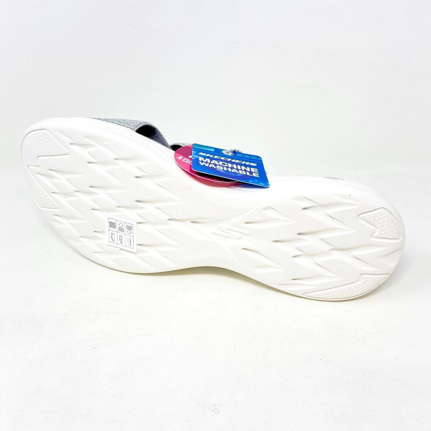 Skechers On The Go 600 Glistening Silver Womens Slip On Slide Sandals