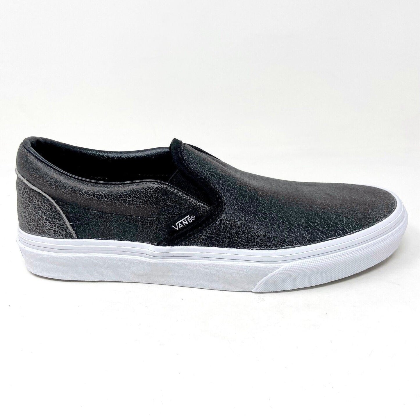 Vans Classic Slip On (Cracked Leather) Black White Womens Casual Shoes
