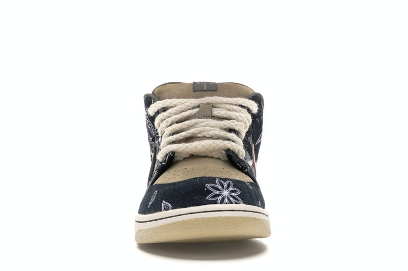 Nike SB Dunk Low Travis Scott (Special Box)